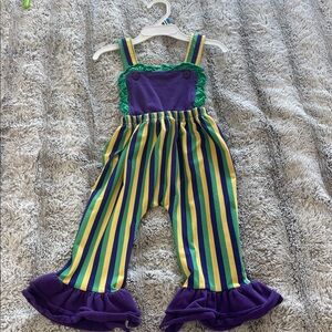 GUC MARDI GRAS JUMPER!!